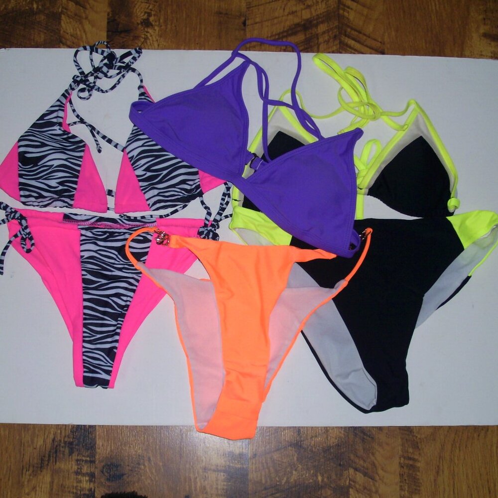 New Swim Suit Two Piece Bikini Lot of 2 Matching Sets and Top and Bottom Size L